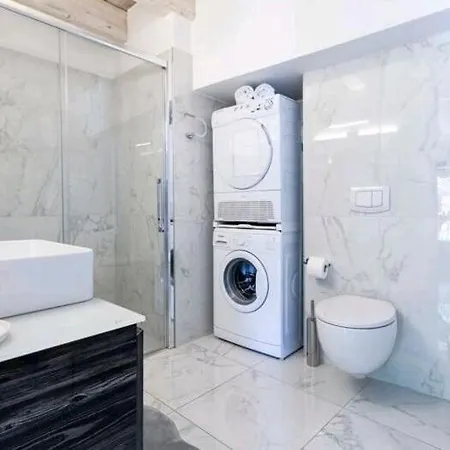 View-historical Center-olga House Apartament Argegno