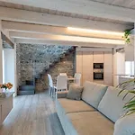 Apartament View-historical Center-olga House