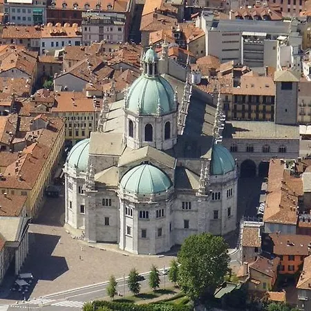 View-historical Center-olga House * Argegno