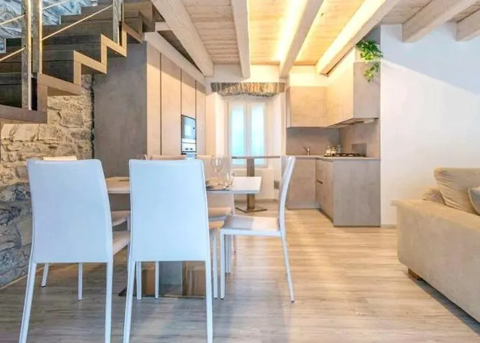 Apartmán View-historical Center-olga House Argegno